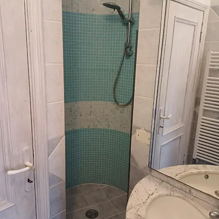 Dago Bed & Breakfast 4*